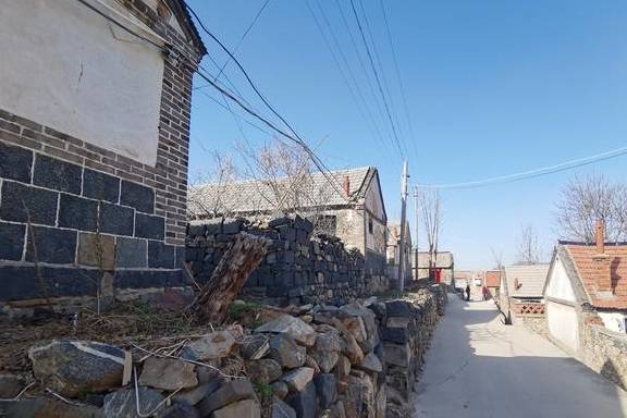 胶东游记：栖霞市“东马耳?”村，一个大山深处的小村落11