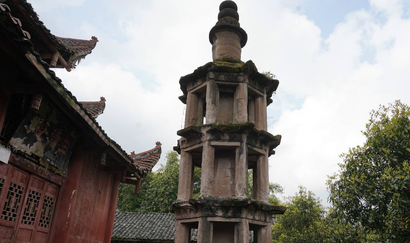 不只有大足石刻,中国四川还藏着石刻之乡,彰显民间开凿石窟的辉煌13