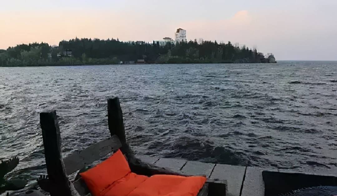 一起参观杨丽萍的“太阳宫”，本是为自己准备，却因太美变成景区11