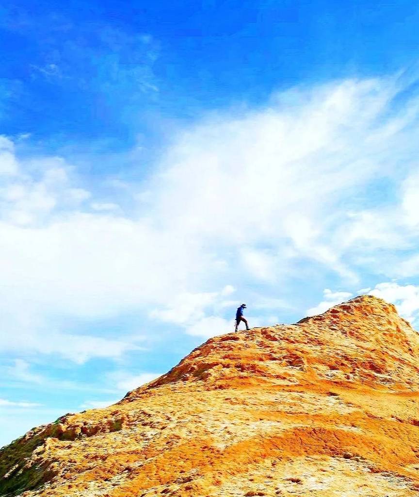 人迹罕至，无人区包围，国内最“孤独”的城市却美得像个意外29