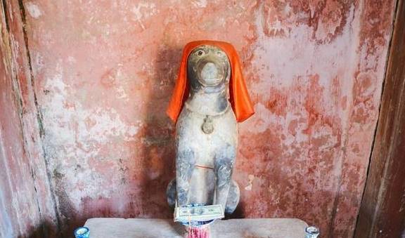 越南这个小码头，经常聚集的各国商人，往日繁华却早已不在！3