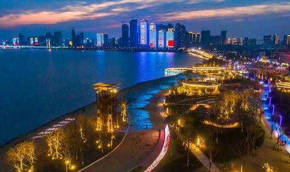 一篇《隆中对》,谋定天下三分、素有“华夏第一城池”——襄阳9