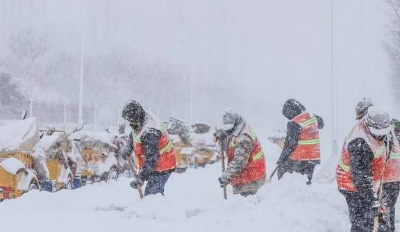 风雪荣成天:山河壮丽,人间温暖17