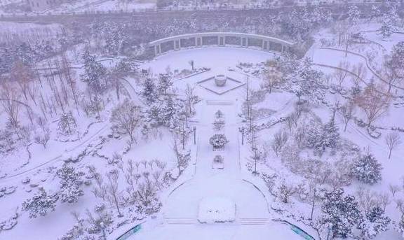 风雪荣成天:山河壮丽,人间温暖10