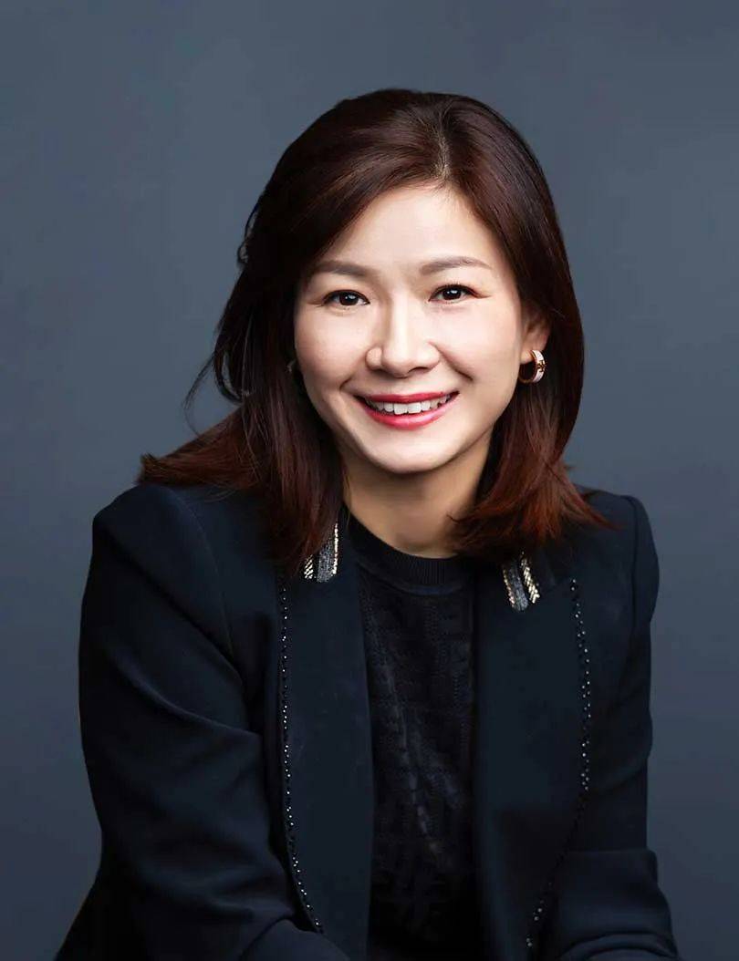 创业、接班、做高管,这些地产界的“女神”们巾帼不让须眉2