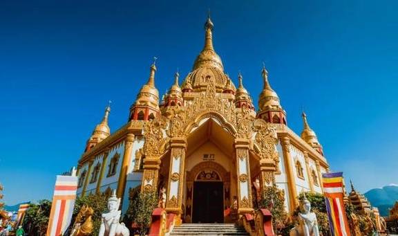 不输版纳，不输普洱！好吃又好玩的边陲小城，云南还有一个3