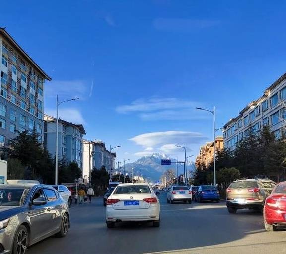 “七彩云南”与“多彩贵州”究竟谁更名副其实?3