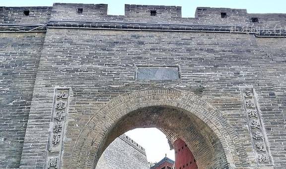 长城最重要的关隘被誉为“中华第一关”入选5A景区 游客却不多5