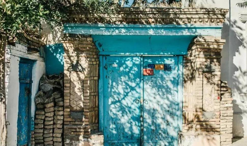 媲美摩洛哥，童话般的蓝色小镇，是这个春天与新疆的一场艳遇3