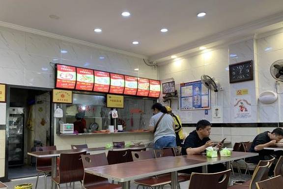 四川妹子到陕西,陌生男网友竟约见面吃饭,看看发生了啥?安全吗6