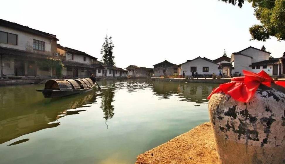 浙江一座小镇将开发建设，总面积5.27平方公里，估算投资300亿元4