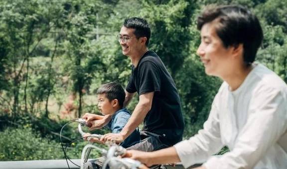 卖了杭州两套房,35岁的她带海归老公去山里开民宿3