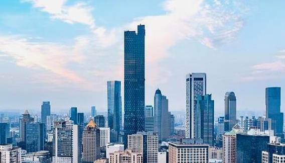 江苏进步最大的城市,GDP刚好破万亿,被誉为“北上海”1