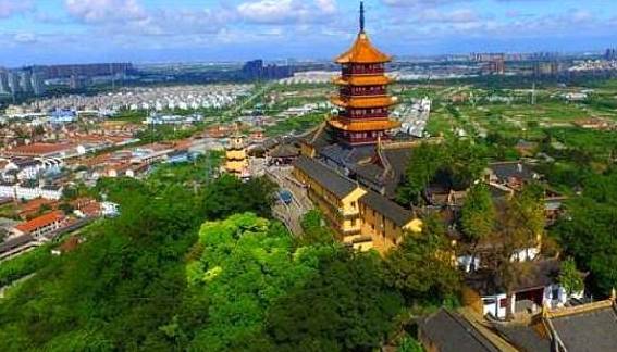 江苏进步最大的城市,GDP刚好破万亿,被誉为“北上海”7