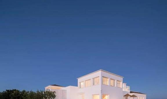 爱马仕主管开的民宿,极简主义才有的高级11