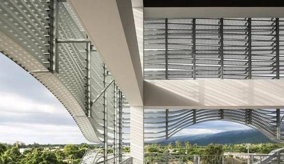 以中国“最孤独图书馆”为代表的世界各地的沿海图书馆16