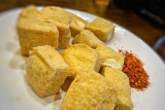 “艳遇之都”丽江古城:一个灯红酒绿的夜晚,我艳遇了它11