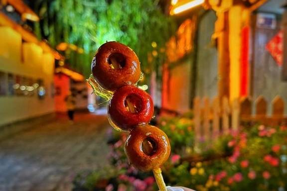 “艳遇之都”丽江古城:一个灯红酒绿的夜晚,我艳遇了它13