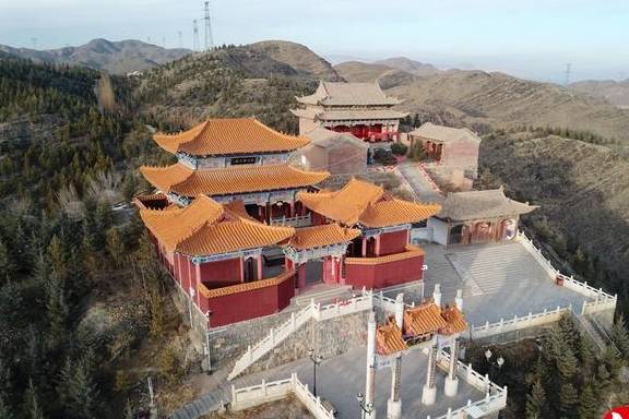 武当山不止湖北有,千里之外的甘肃永昌也有,是修养身心的好去处3