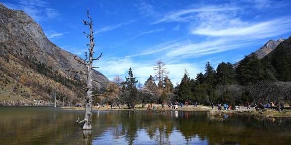 四川最走运的县城,人口超88万,如今从铁路死角升级成高铁枢纽2