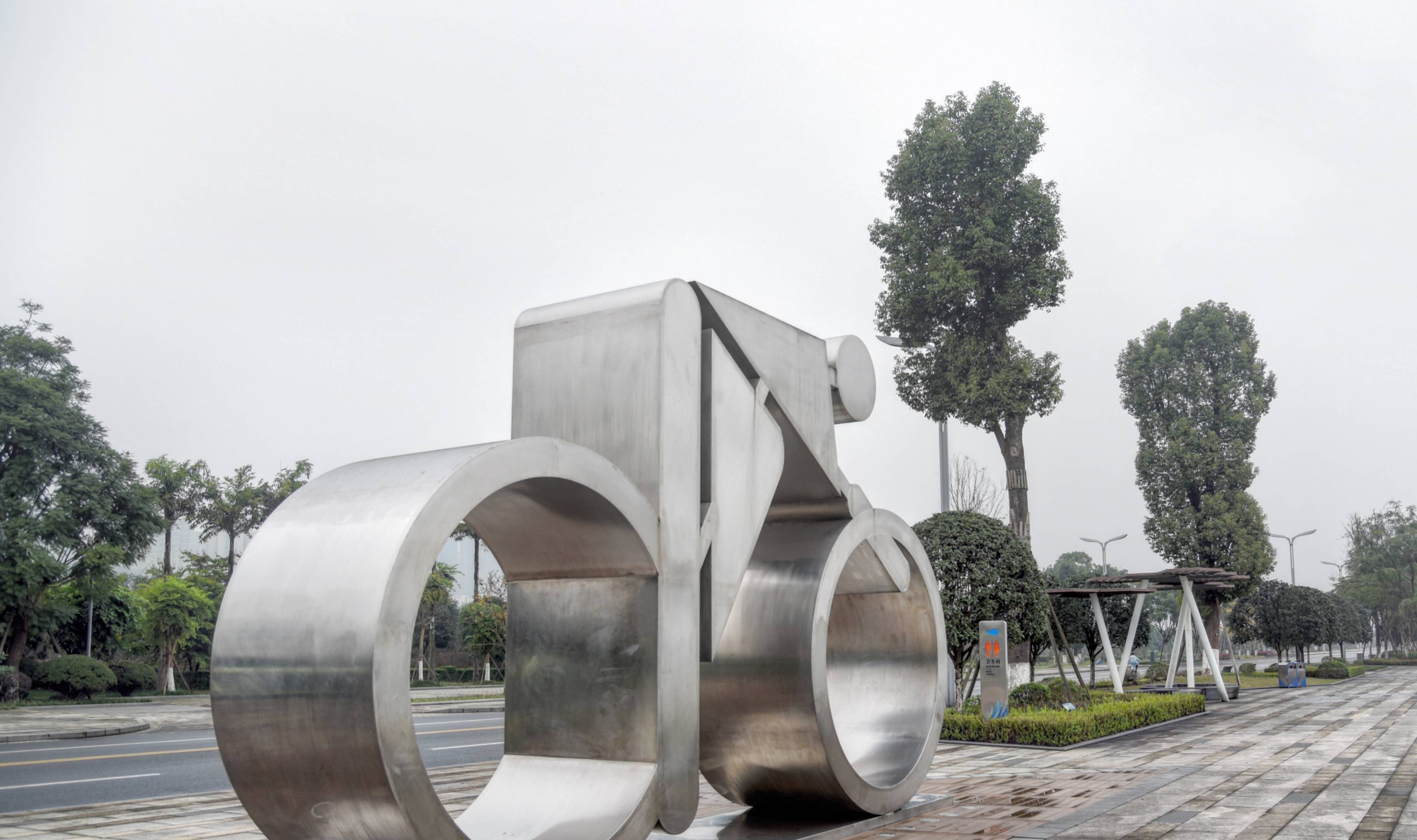 北回归线上著名的桂圆胜地,百年桂圆树多达上万株,就在四川泸州6