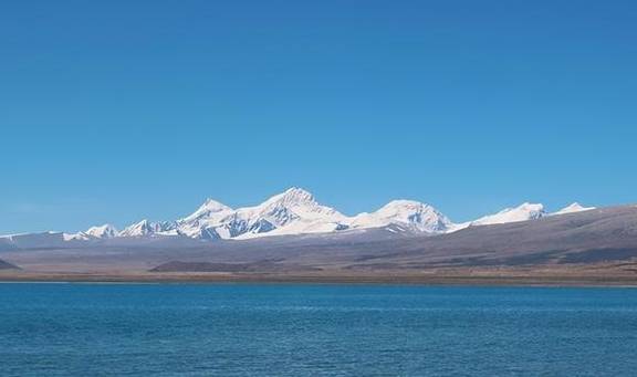 中尼边境的世外桃源:位于绝美的雪山下,毫无污染极其纯净4