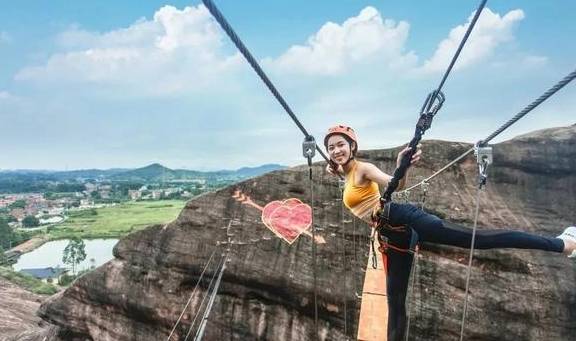 春色满园马头山,丹霞花儿盛开闹元宵28