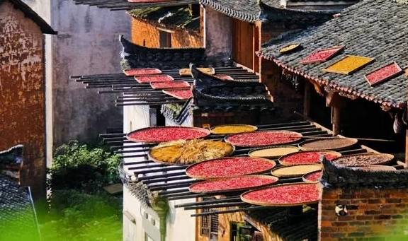 原创 走走停停，兜兜转转，盘点国内最适合一个人旅行的7大目的地1