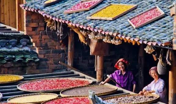 原创 走走停停，兜兜转转，盘点国内最适合一个人旅行的7大目的地2