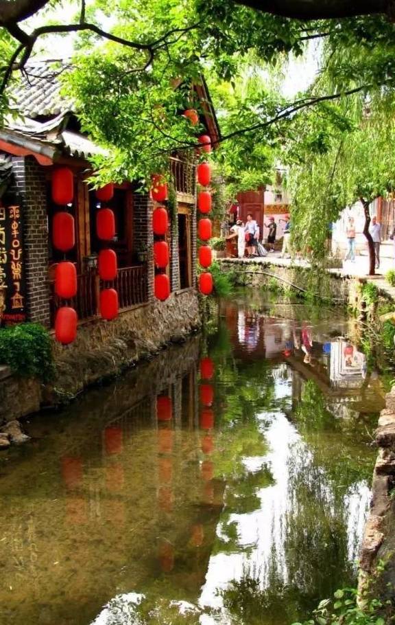 原创 走走停停，兜兜转转，盘点国内最适合一个人旅行的7大目的地14