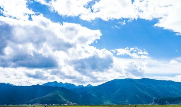 原创 这里是距离天堂最近的“世外桃源”,现在去刚刚好7