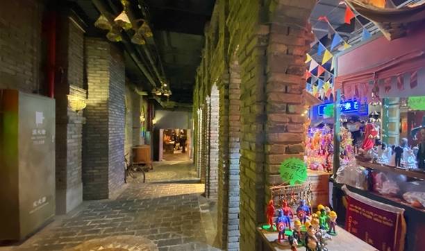 原创 北京王府井有一处网红打卡地，充满了怀旧气息，很多游客没来过4