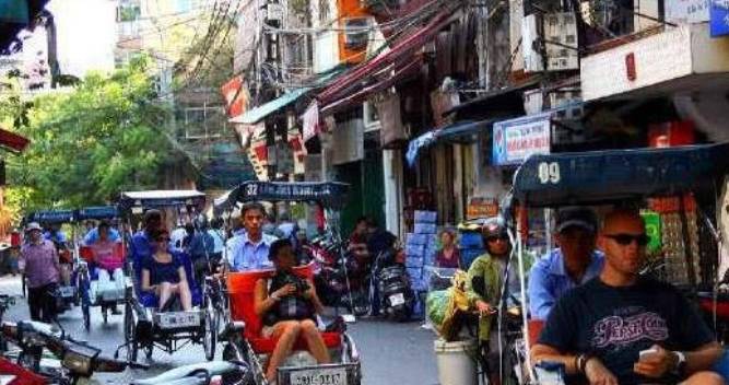 原创 肆无忌惮用中文写“不欢迎”中国游客,还搞区别对待,今凉的很透4