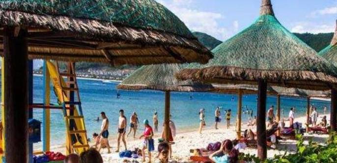 原创 肆无忌惮用中文写“不欢迎”中国游客,还搞区别对待,今凉的很透6