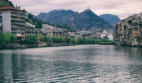 原创 贵州两个很适合旅居养老的古镇，比丽江幽静比大理惬意，你去过吗11