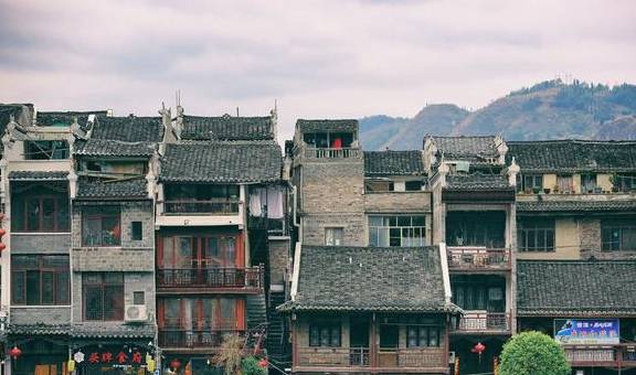 原创 贵州两个很适合旅居养老的古镇，比丽江幽静比大理惬意，你去过吗12