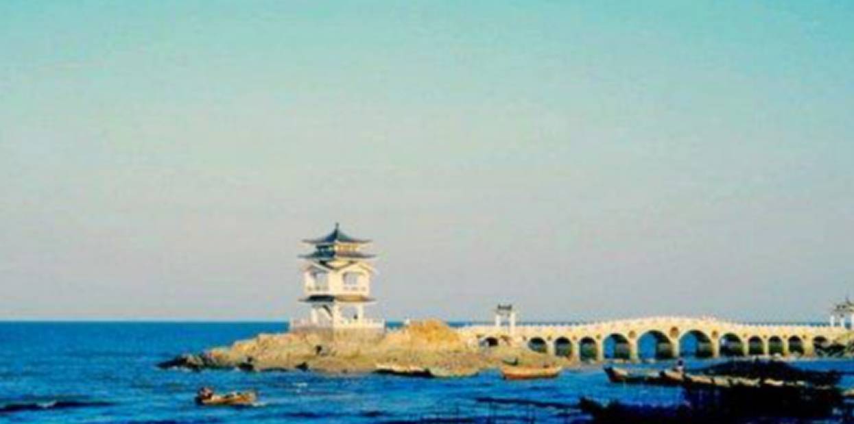 原创 赫本梦露钟爱的泳衣竟来自东北小镇,全球四分之一比基尼产自这里3