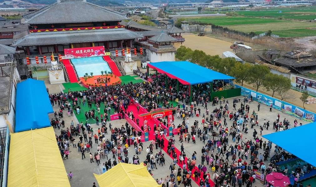 原创 宁波一场明星见面会，会场被游客挤满，看看你都认识吗？3