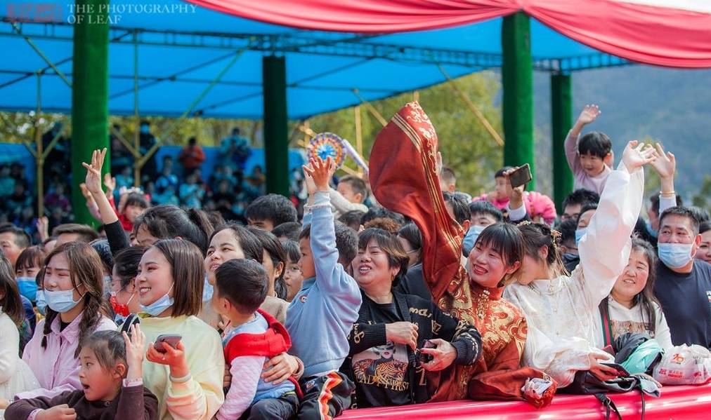 原创 宁波一场明星见面会，会场被游客挤满，看看你都认识吗？5