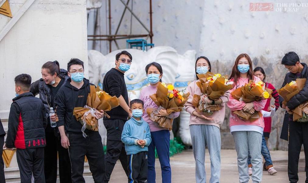 原创 宁波一场明星见面会，会场被游客挤满，看看你都认识吗？7