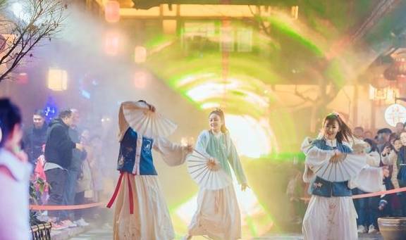 原创 不出常州,茅山脚下过新年,东方盐湖城年俗游抢占本地度假C位5