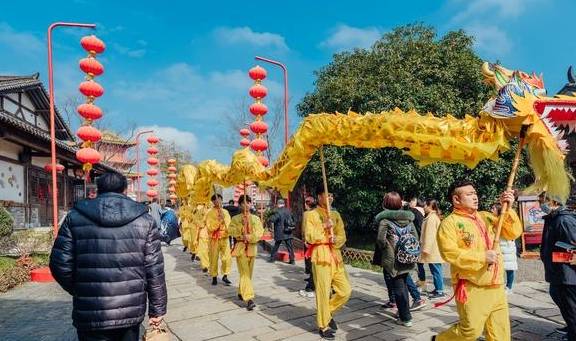 原创 不出常州,茅山脚下过新年,东方盐湖城年俗游抢占本地度假C位8