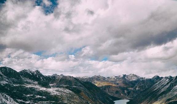 原创 在人迹罕至的雪域腹地，藏着神湖拉姆拉措，传说可以看到前世今生17
