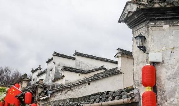 原创 安徽这个村子很特别，5A级景区加世界遗产，美如一幅烟雨画5