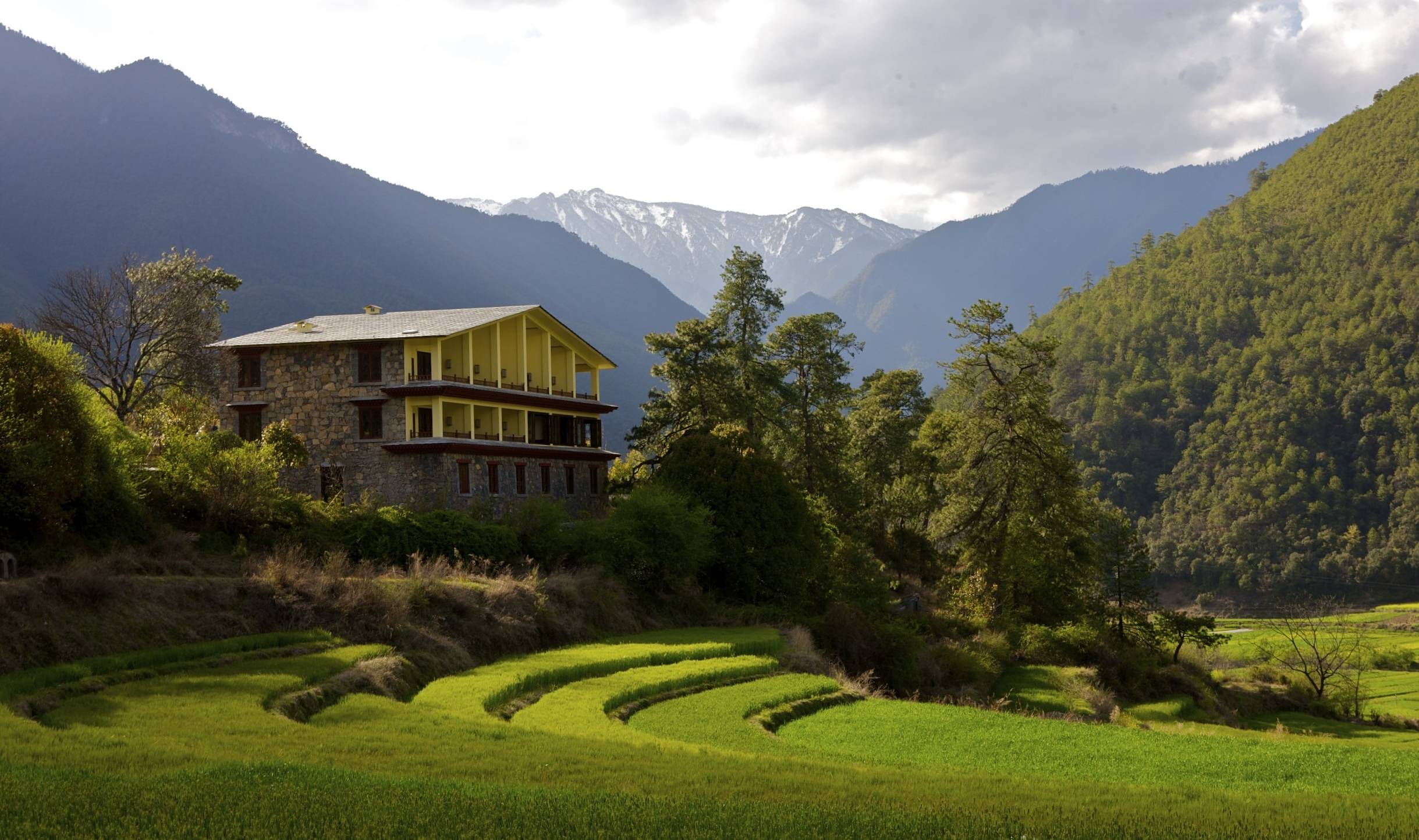 原创 滇西旅行可以不去丽江，但一定试试松赞塔城，田园诗一般的存在8