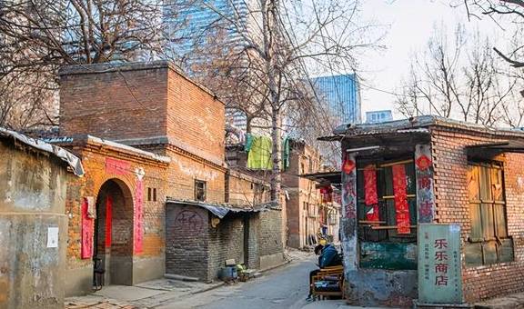 原创 石家庄市中心有一条老街区,充满了时代记忆,成为了网红打卡地2