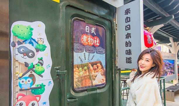 原创 石家庄有一条火车头步行街,火车开进了闹市,成为了网红打卡地10