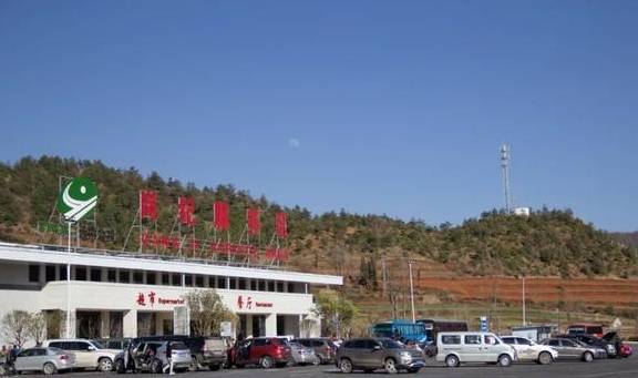 原创 “冬奥顶流”谷爱凌3进决赛!2亿身价背后都有谁赢麻了?2