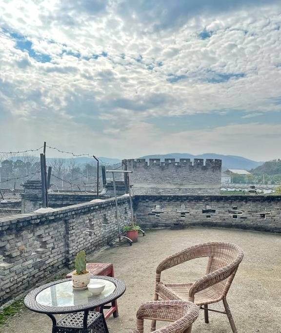 原创 杭州出发1小时,影视城服装免费穿,胡歌、宋轶都来这里拍电视剧7