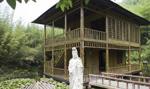 原创 浙江人把毛竹山变成景区,成龙的《卧虎藏龙》拍摄地,门票58元3